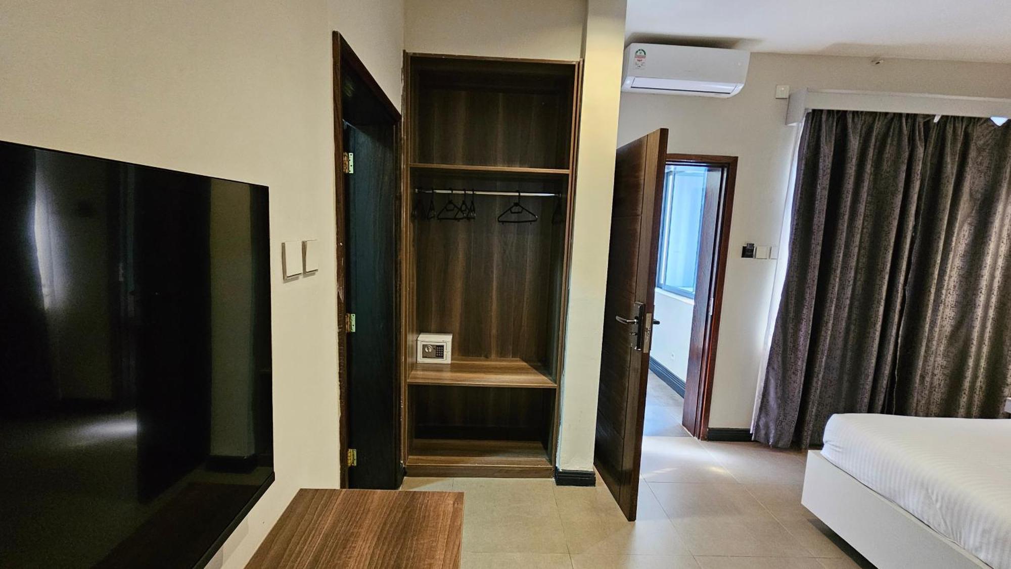The Ivory Hotel Ναϊρόμπι Εξωτερικό φωτογραφία