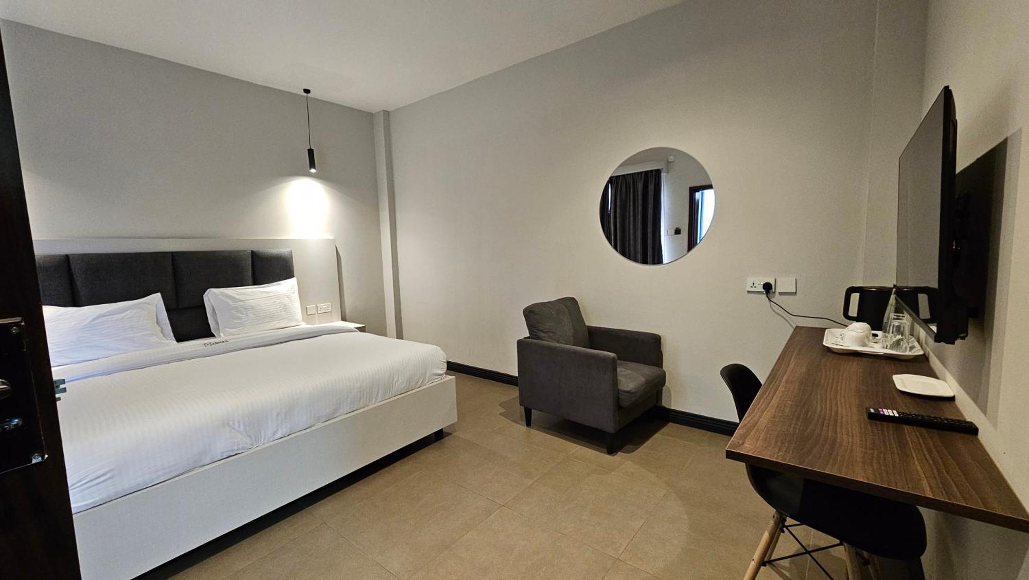 The Ivory Hotel Ναϊρόμπι Εξωτερικό φωτογραφία