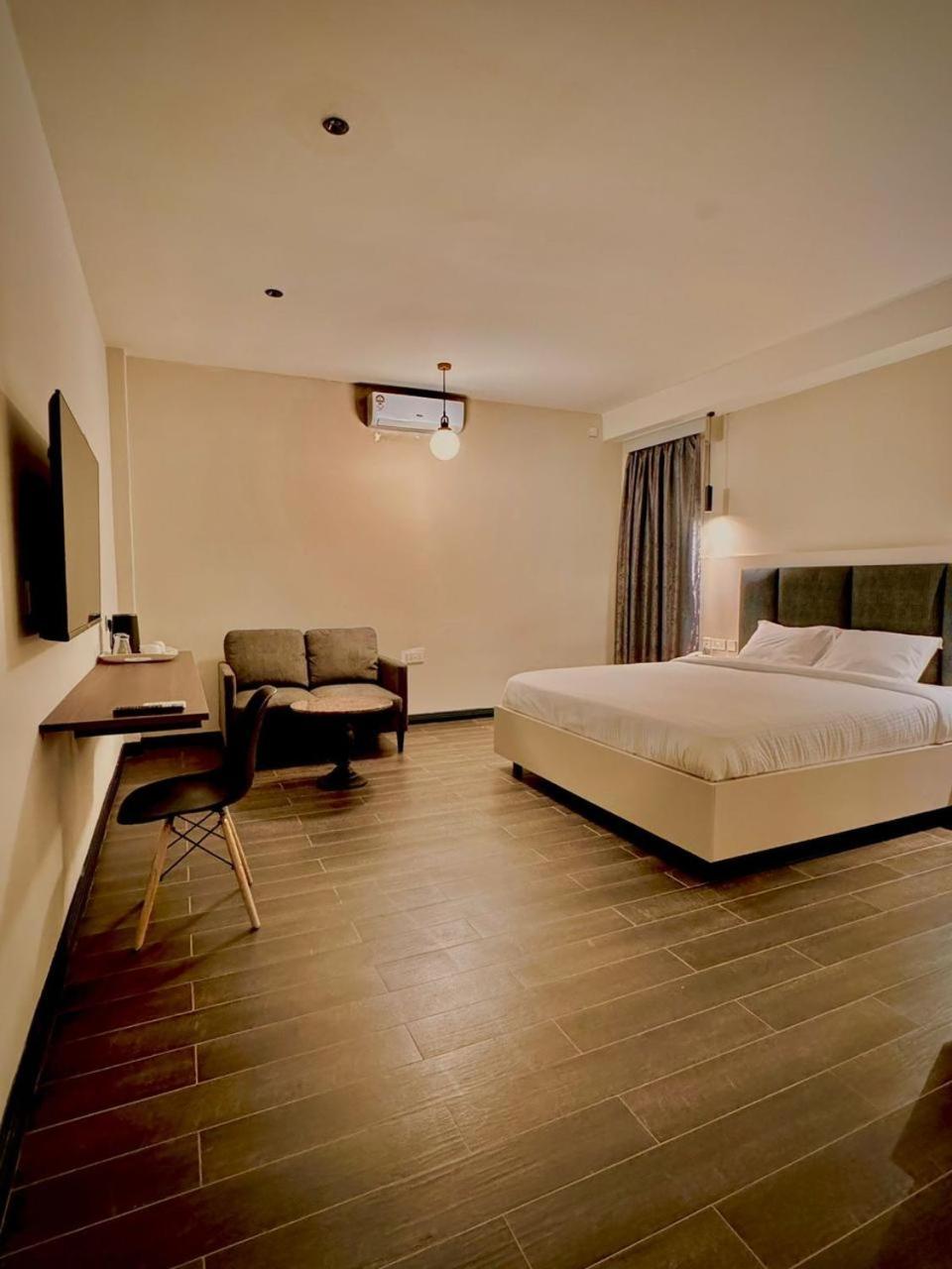 The Ivory Hotel Ναϊρόμπι Εξωτερικό φωτογραφία